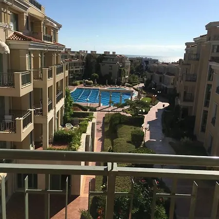 Flores Garden Sea View With Balcony Apartmán